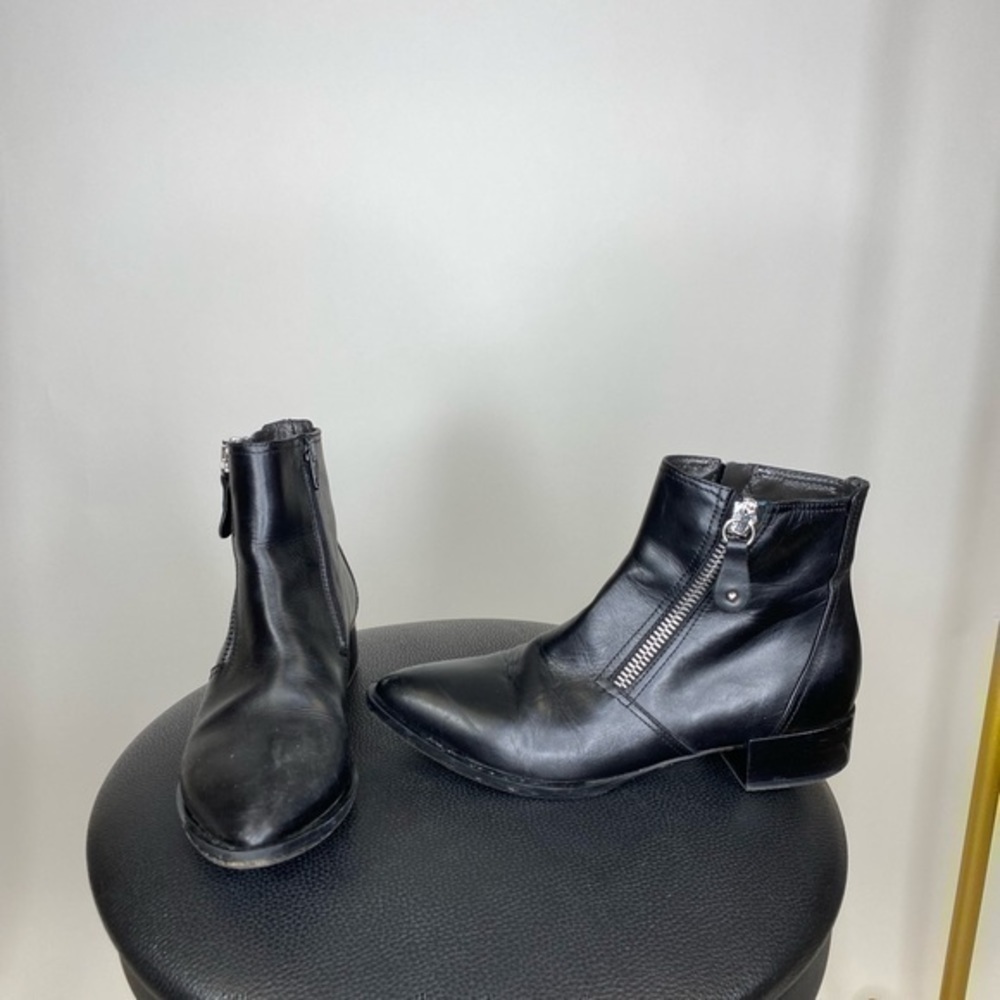 Napoleoni Black Leather Pointed-Toe Ankle Booties - Picture 2 of 14